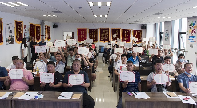 DSC_1962.jpg DSC_1962.jpg